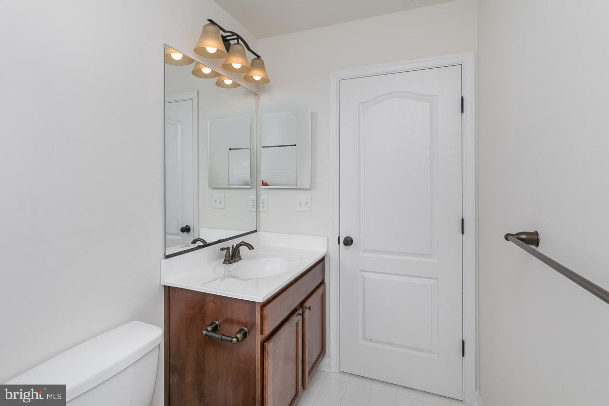 727 Seneca Park Road Baltimore, MD 21220 - Photo 14 of 15 Bath