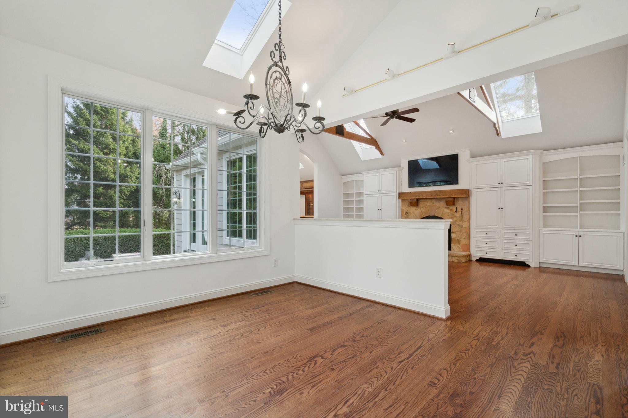 233 Fairview Road Penn Valley, PA 19072 - Photo 13 of 55