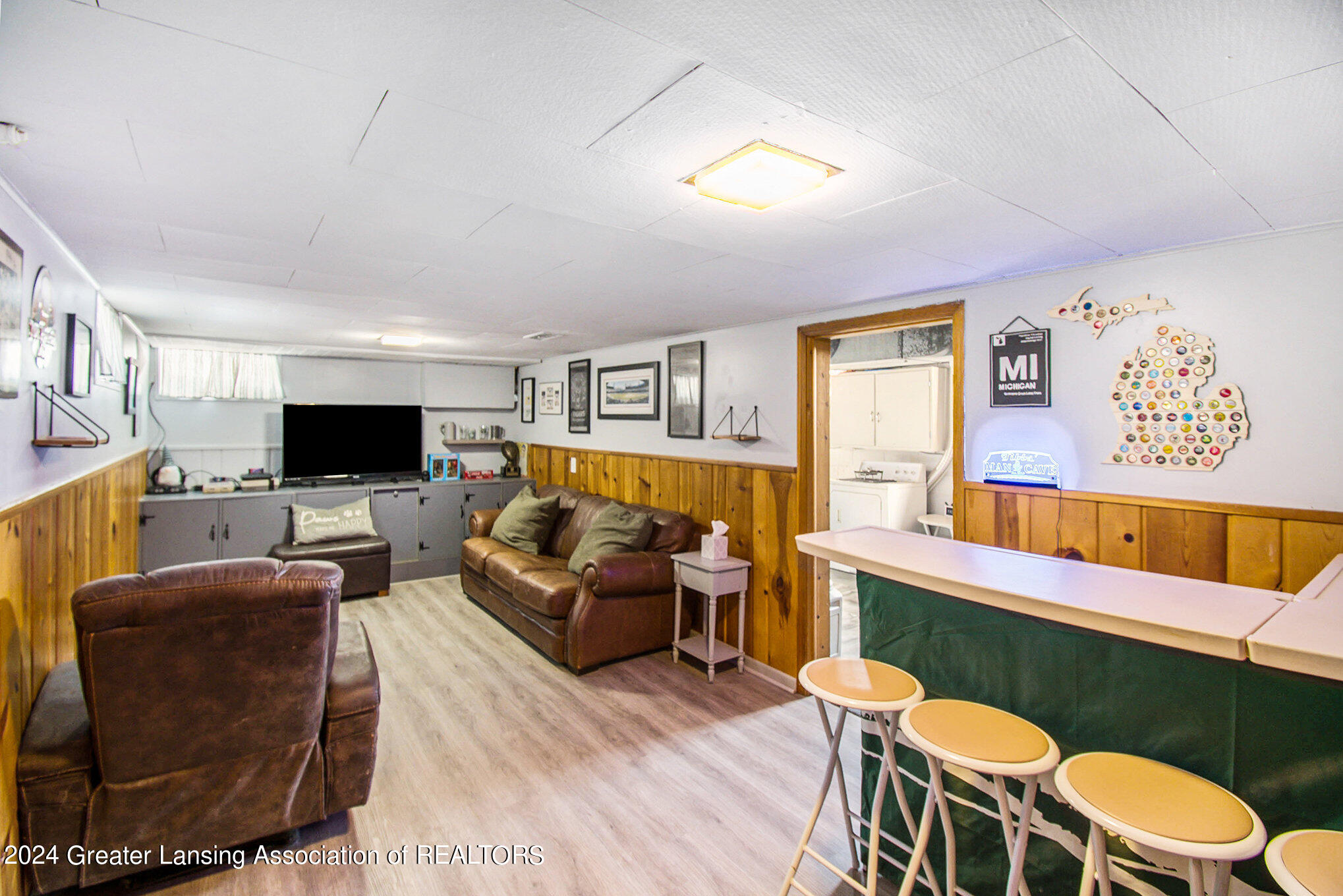 2207 Fairfax Road Lansing, MI 48910 - Photo 18 of 23 18