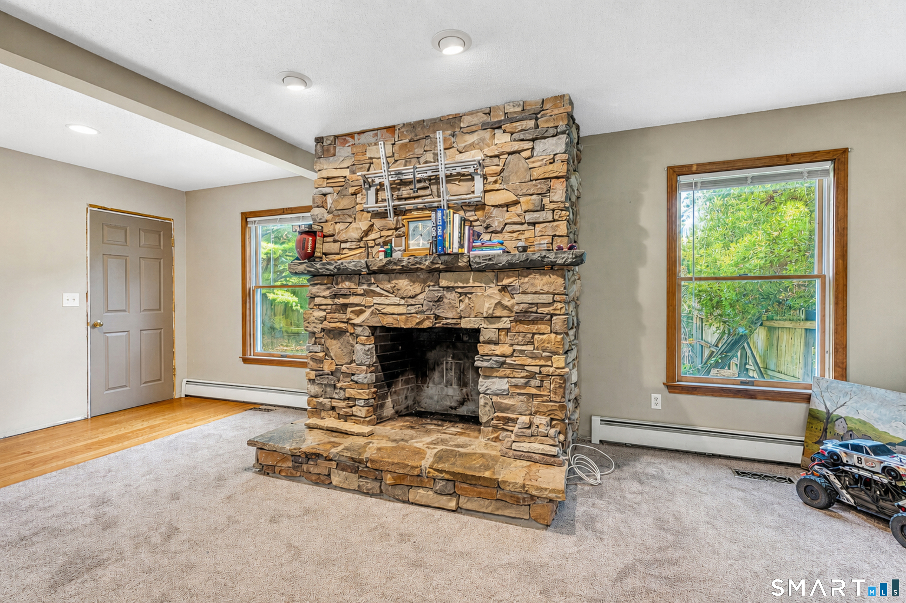 1253 Marion Road Cheshire, CT 06410 - Photo 11 of 33 Gallery Image 11