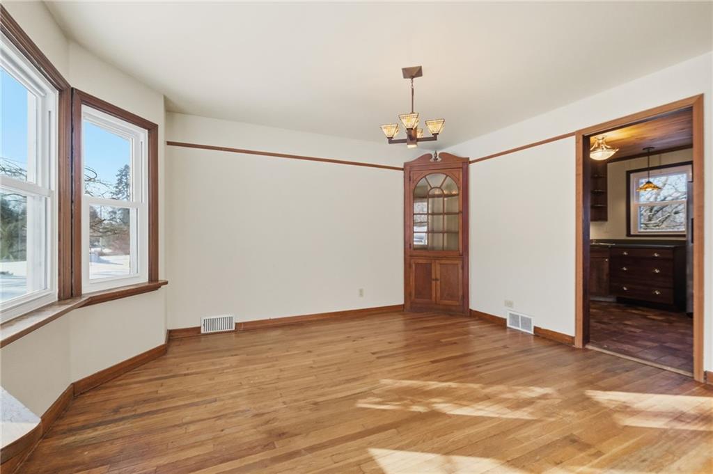4252 Glasgow Road Valencia, PA 16059 - Photo 13 of 37 Gallery Image 13