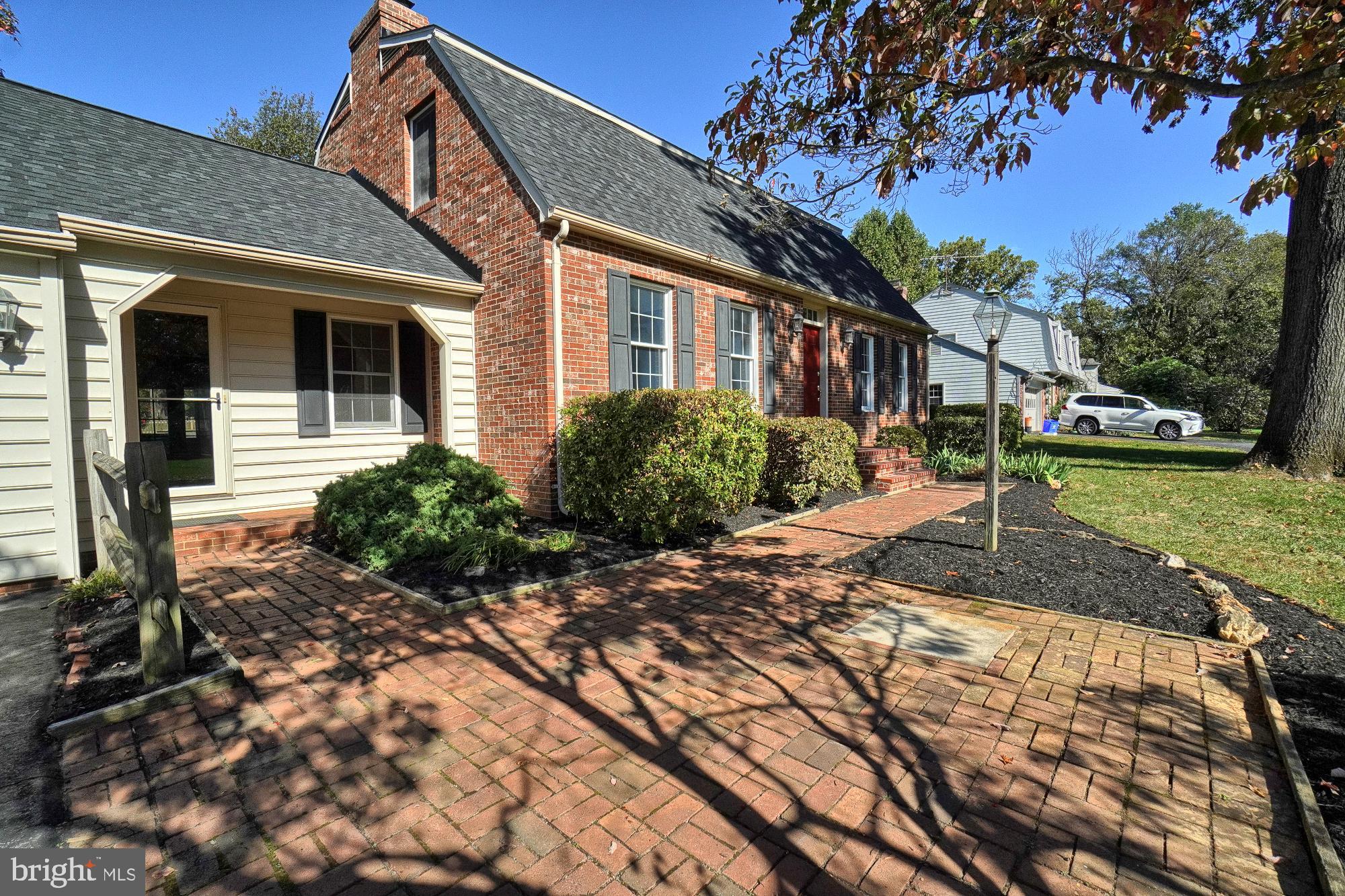 12601 Deoudes Road Boyds, MD 20841 - Photo 5 of 66 Traditional colonial brickwork