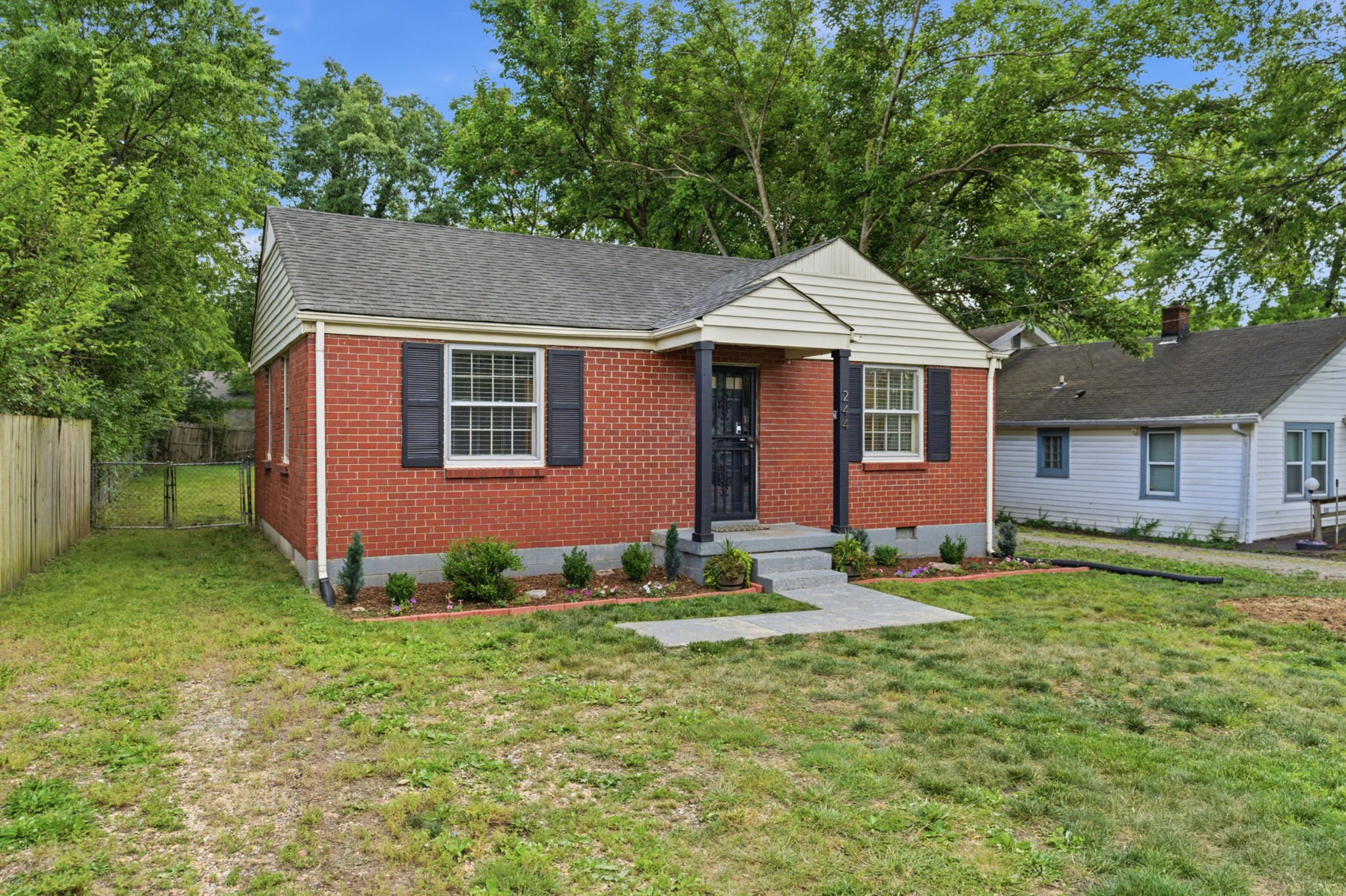 244 Elm Street Madison, TN 37115 - Photo 4 of 36