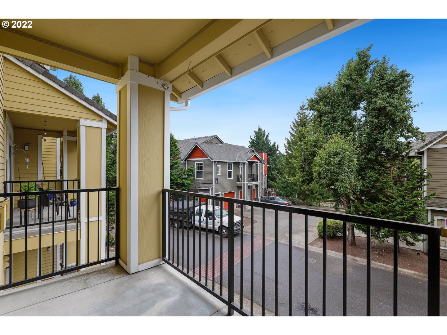 650 Springtree Lane West Linn, OR 97068 - Photo 2 of 27 Gallery Image 2