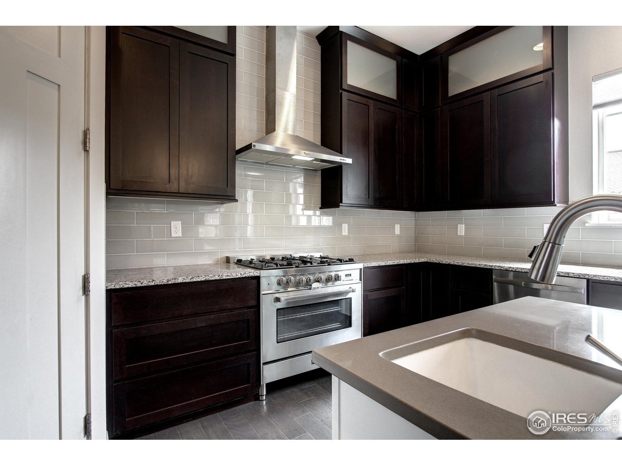 2014 Scarecrow Road Fort Collins, CO 80525 - Photo 16 of 40 Upgraded Gas Range/Oven