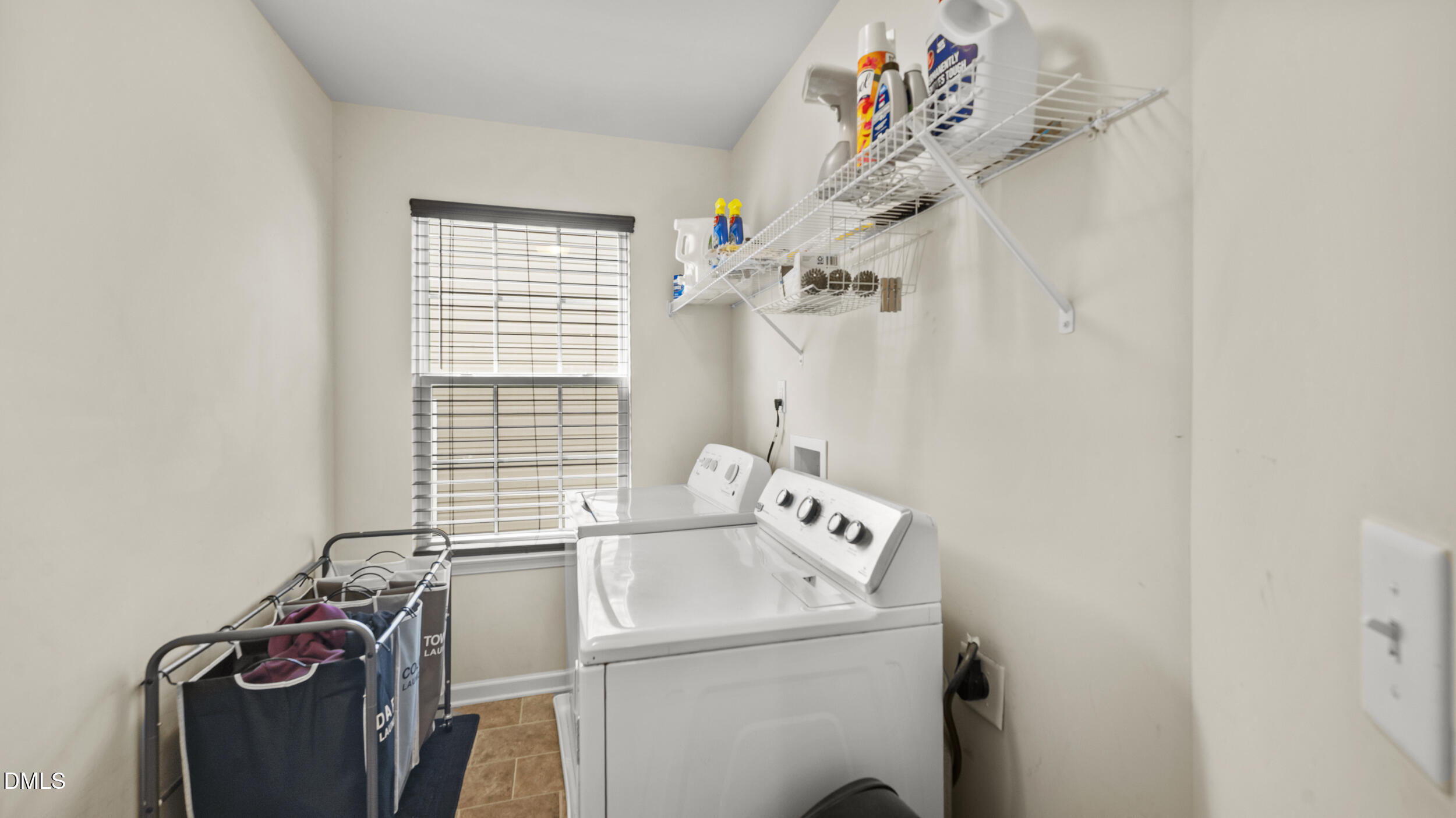 2050 Sinclair Burlington, NC 27215 - Photo 13 of 17 a utility room with a window dryer and washer