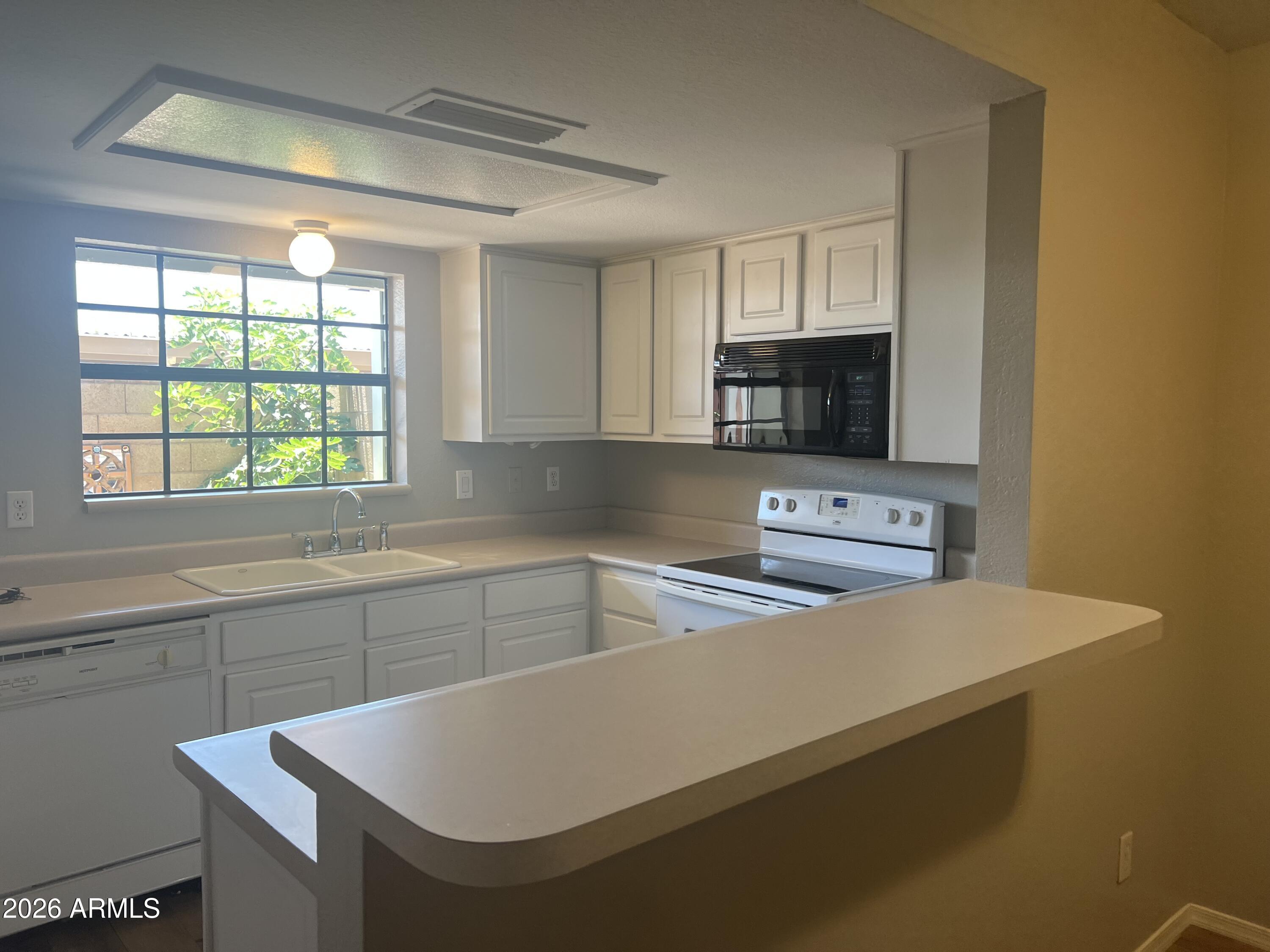 4840 East Mineral Road, Unit 3 Phoenix, AZ 85044 - Photo 6 of 30