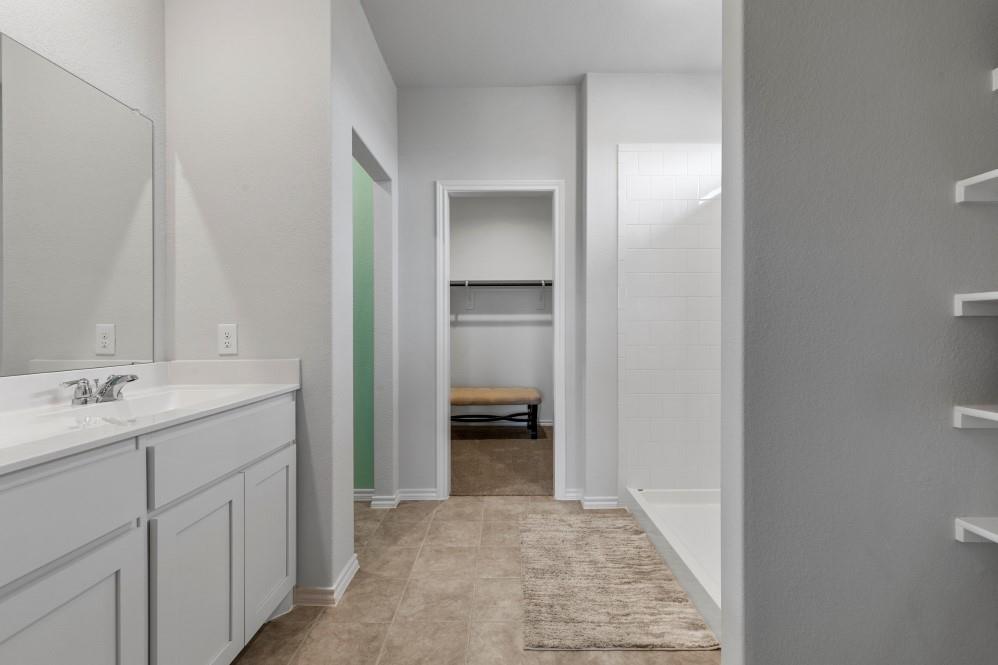 168 Mojave Road Boyd, TX 76023 - Photo 14 of 37 a bathroom with a sink and a mirror