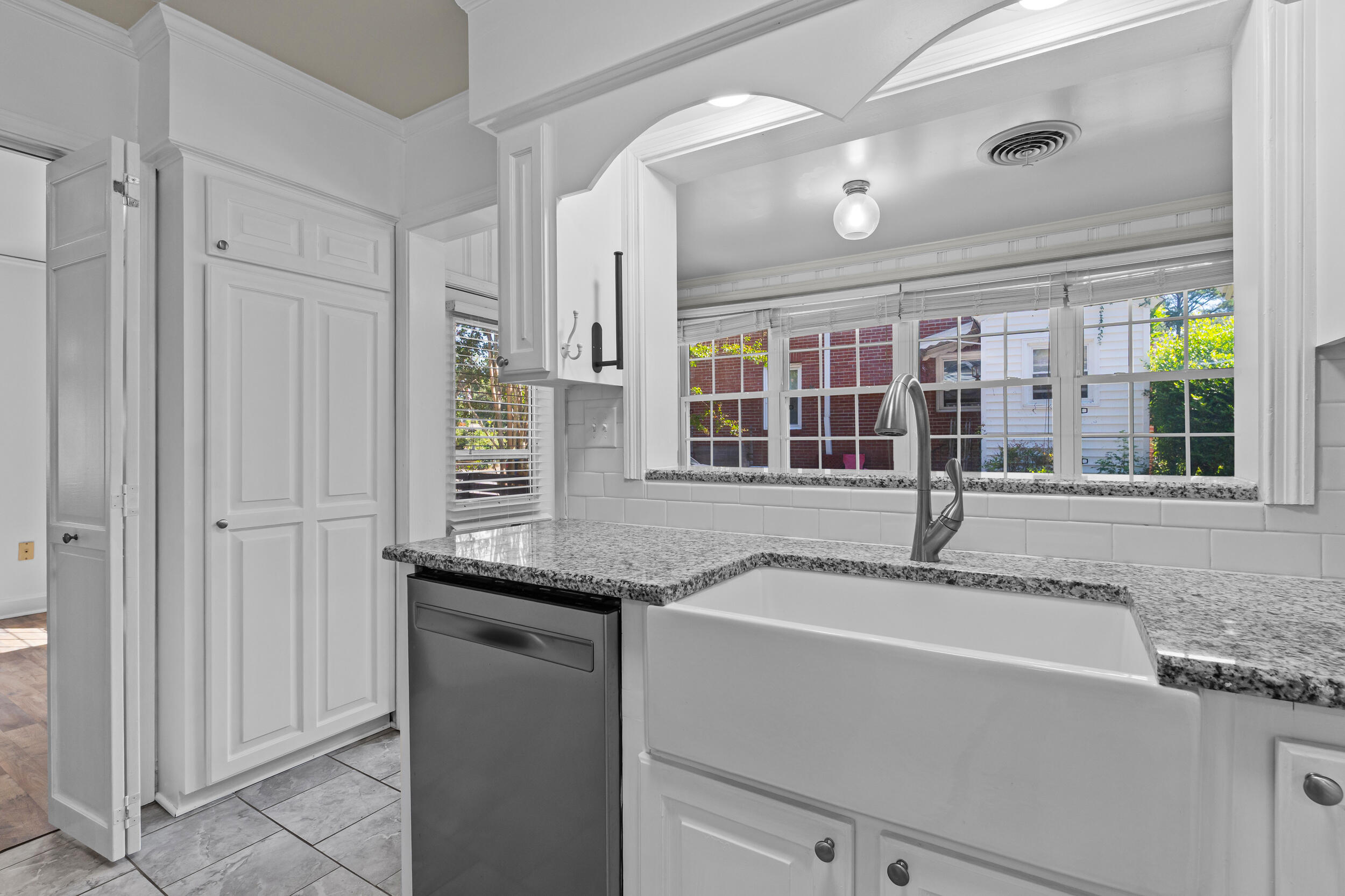 15 Wactor Street Sumter, SC 29150 - Photo 10 of 26 12_dsc01728