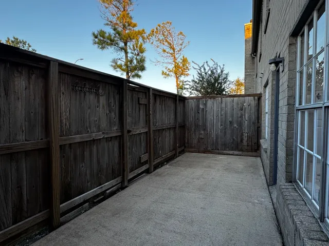 $114,900 | 8247 Creekbend Drive, Unit 8247, Houston, TX 77071