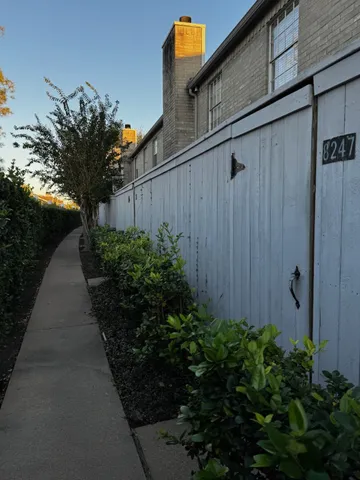 a large kitchen with stainless steel appliances kitchen island a large island in the center