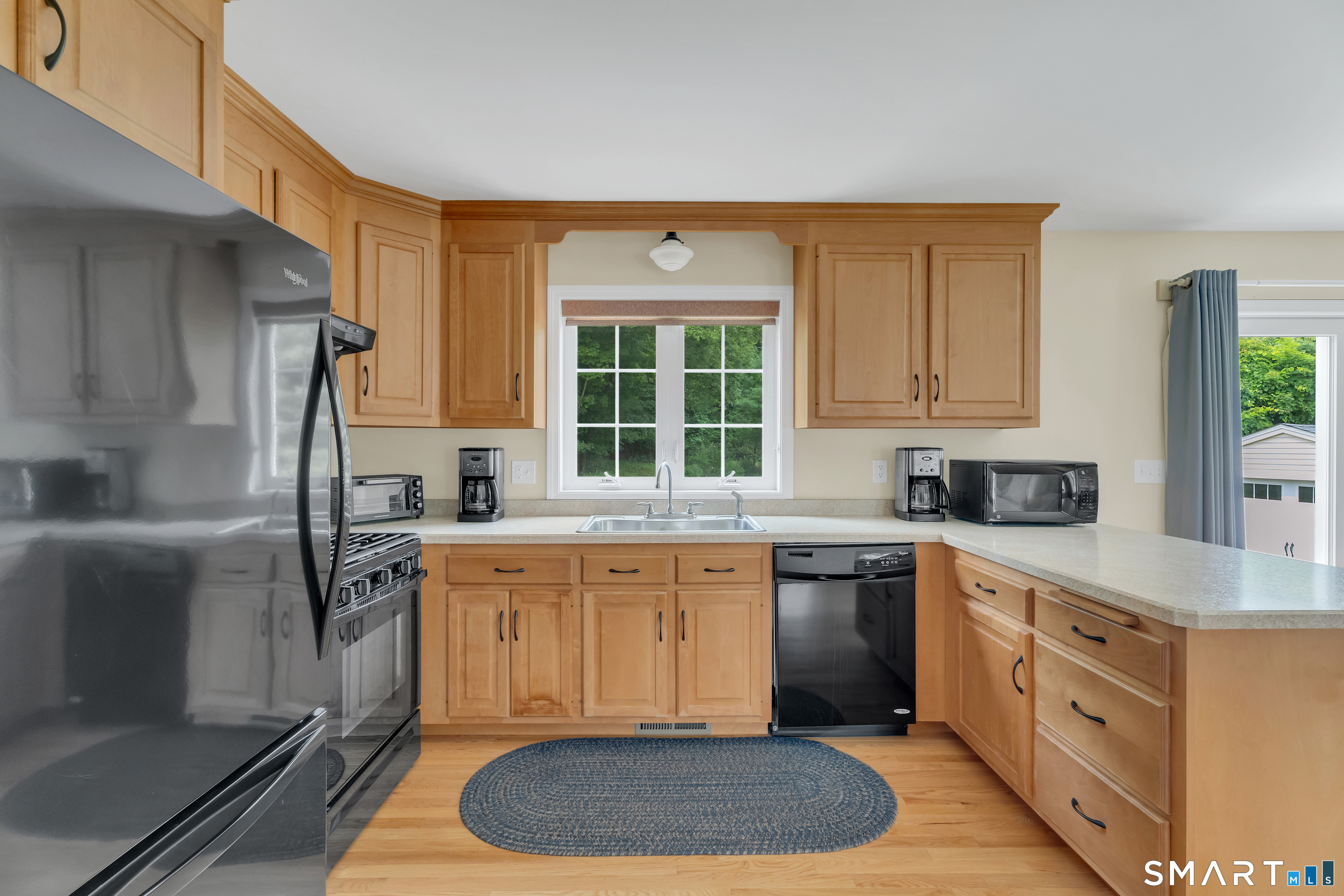 70 Noah's Way Sprague, CT 06330 - Photo 8 of 33