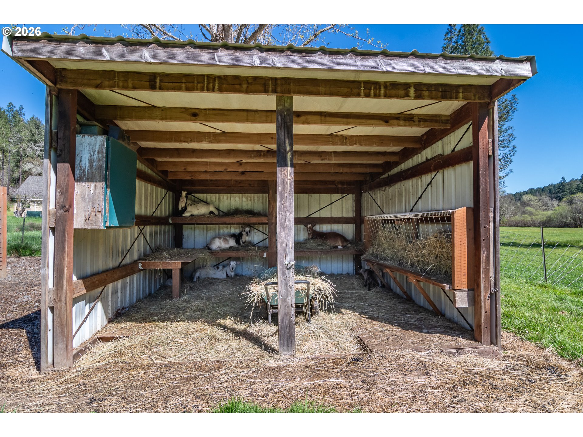 1868 Larson Road Roseburg, OR 97471 - Photo 30 of 48