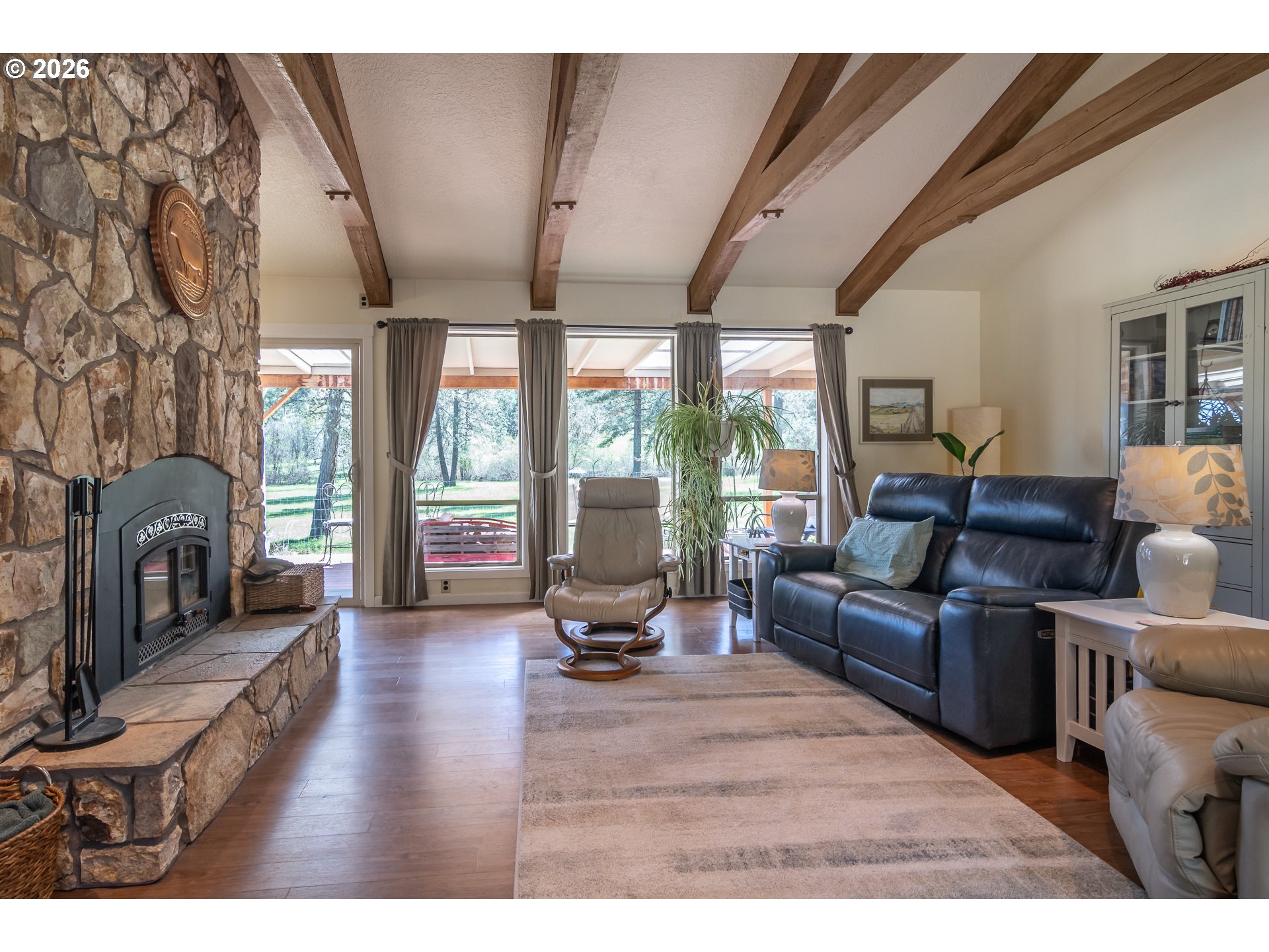 1868 Larson Road Roseburg, OR 97471 - Photo 4 of 48