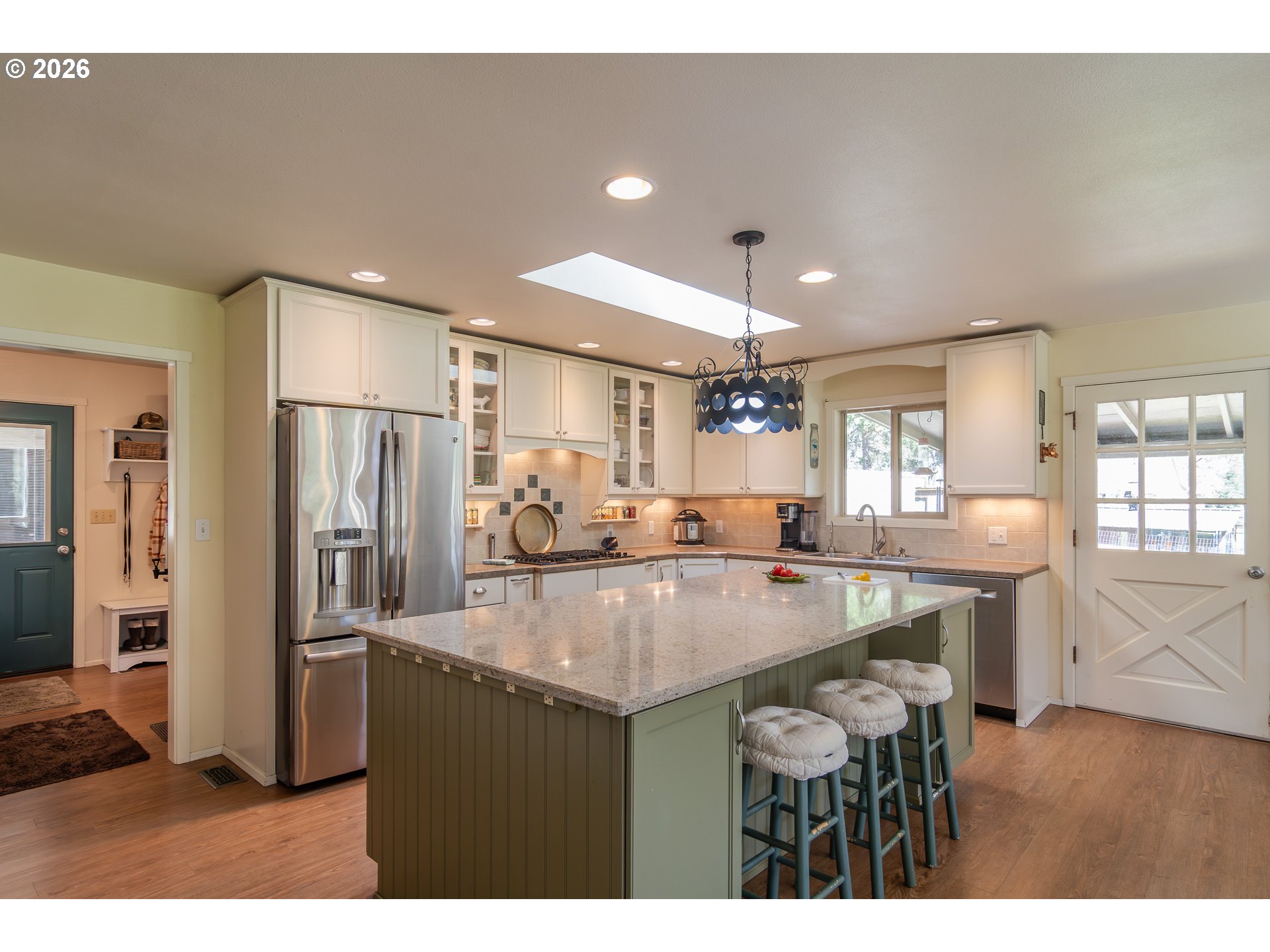 1868 Larson Road Roseburg, OR 97471 - Photo 8 of 48