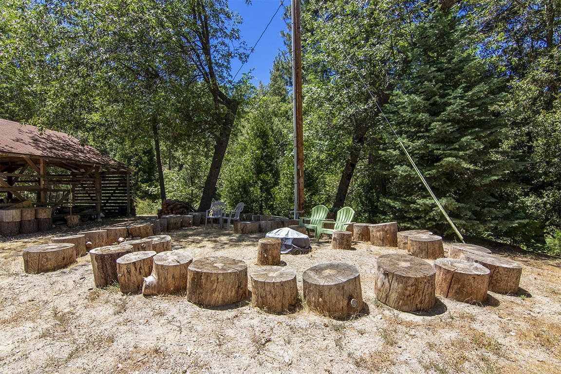 24625 Baldy Road Idyllwild, CA 92549 - Photo 75 of 80 a view of a terrace with patio