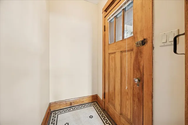 $335,000 | 1530 South 61st Avenue, Cicero, IL 60804