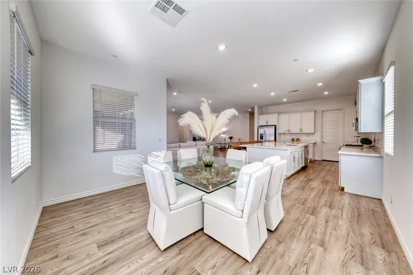 $975,000 | 141 Juliette Pointe Lane, Henderson, NV 89011