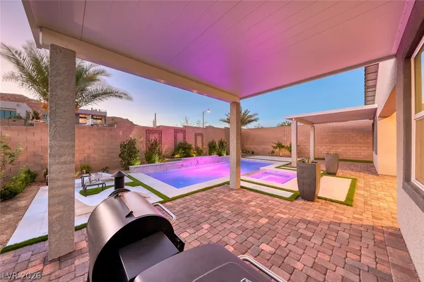 $975,000 | 141 Juliette Pointe Lane, Henderson, NV 89011