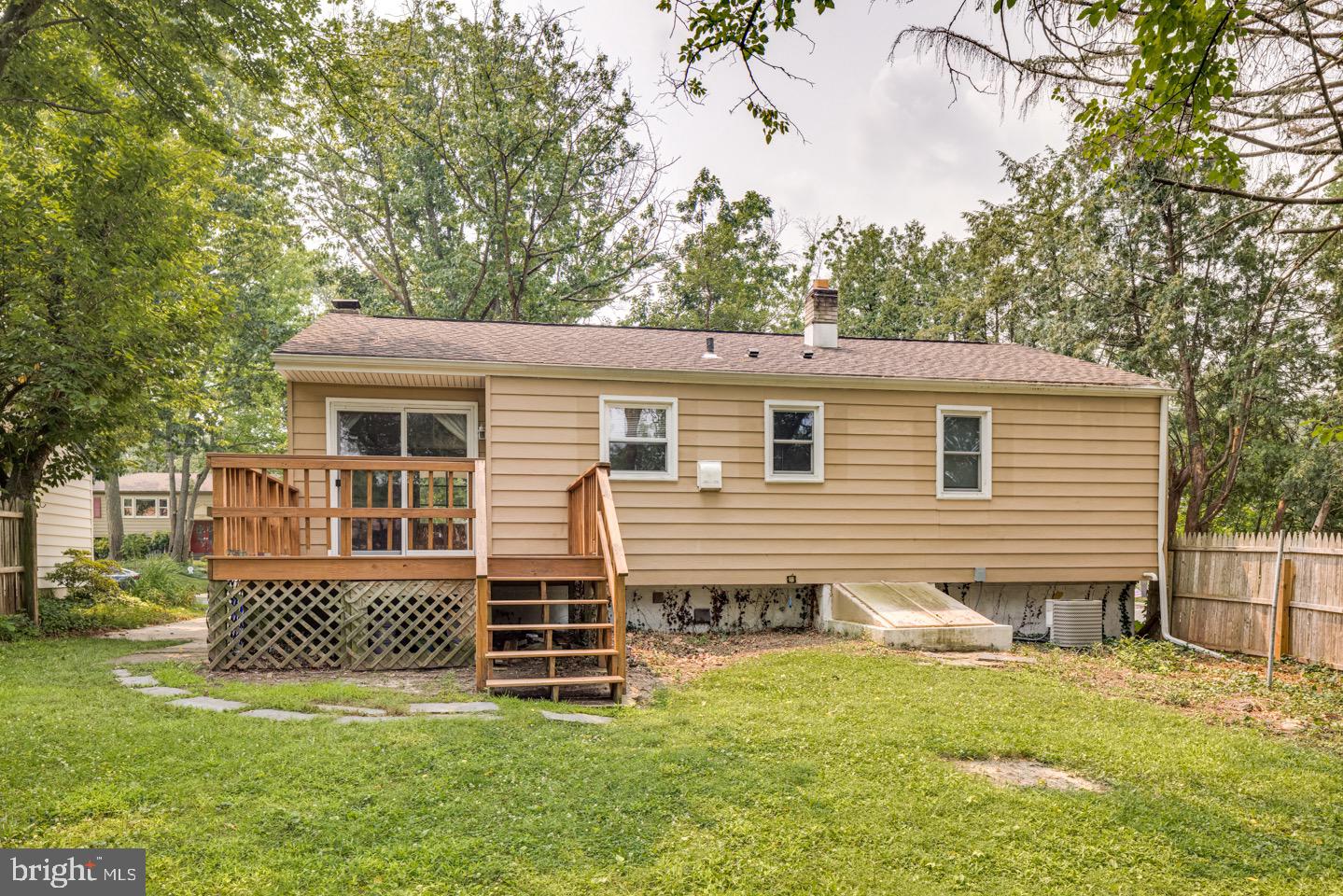601 Pardee Lane Haddonfield, NJ 08033 - Photo 33 of 37 a view of a house with a yard