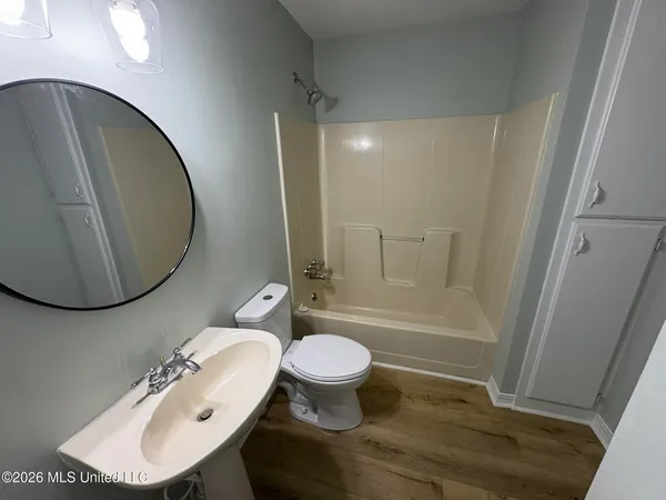 $309,900 | 182 Blue Lakes Drive, Lucedale, MS 39452