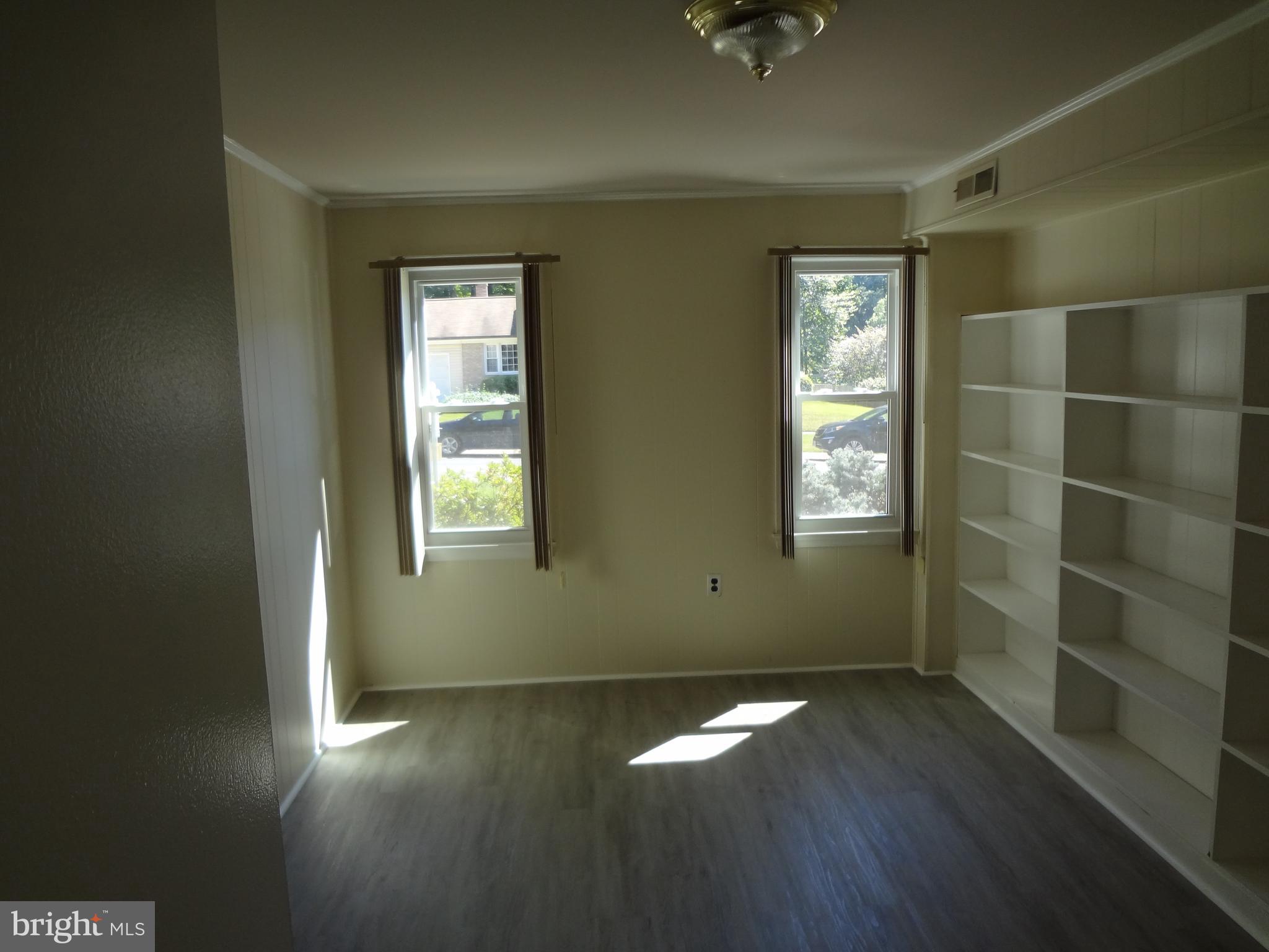 1616 Winding Waye Lane Silver Spring, MD 20902 - Photo 13 of 46 Den / 5th Bedroom
