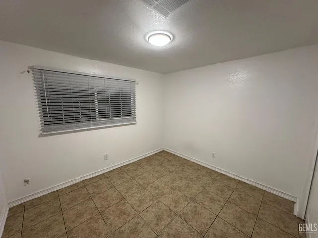 $320,000 | Undisclosed Address, Delano, CA 93215