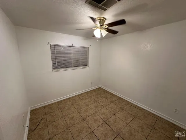 $320,000 | Undisclosed Address, Delano, CA 93215