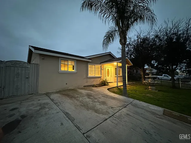 $320,000 | Undisclosed Address, Delano, CA 93215