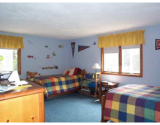 10 Cody Road Framingham, MA 01701 - Photo 4 of 9 Gallery Image 4
