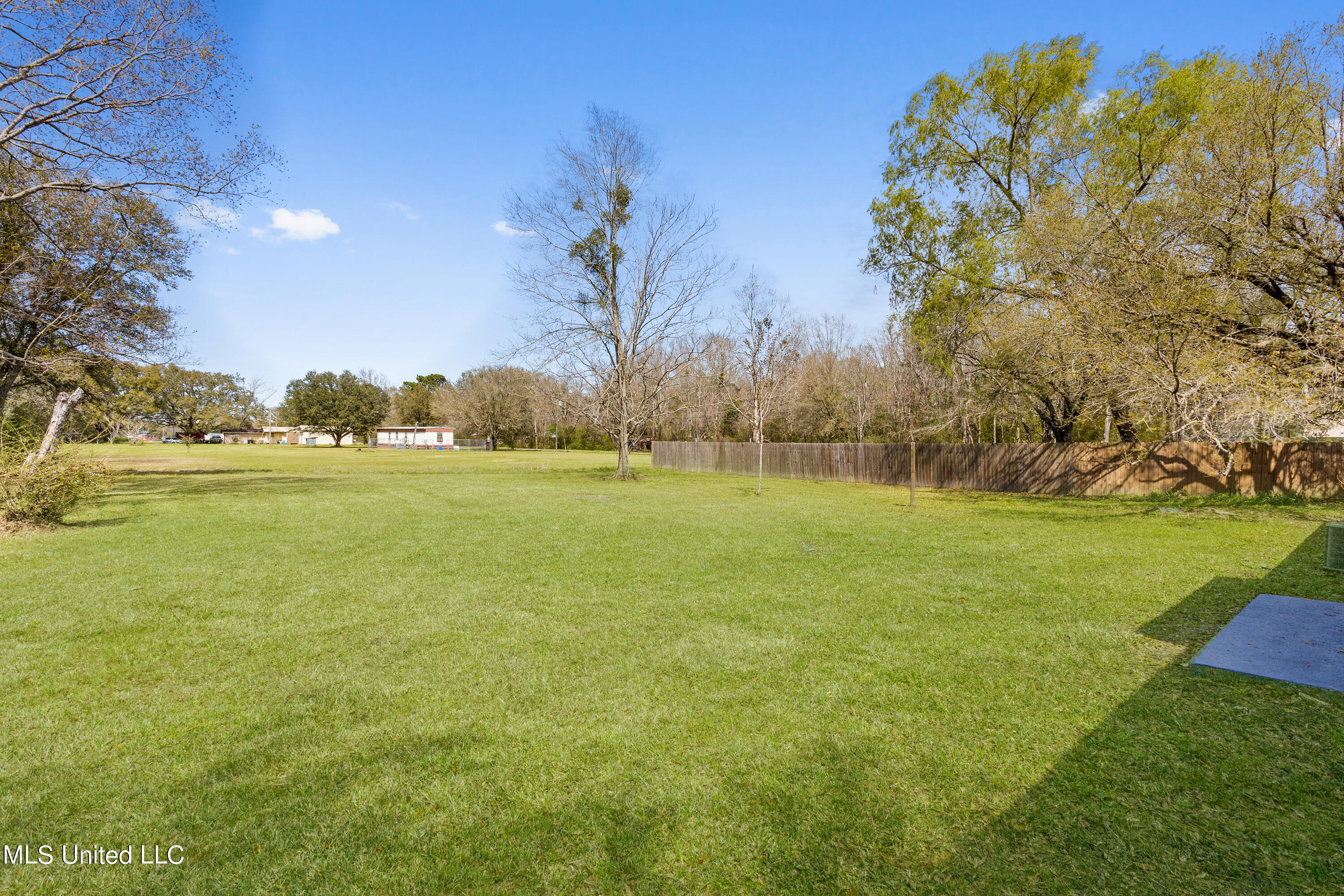 7517 Carter's Road Moss Point, MS 39562 - Photo 24 of 25 024
