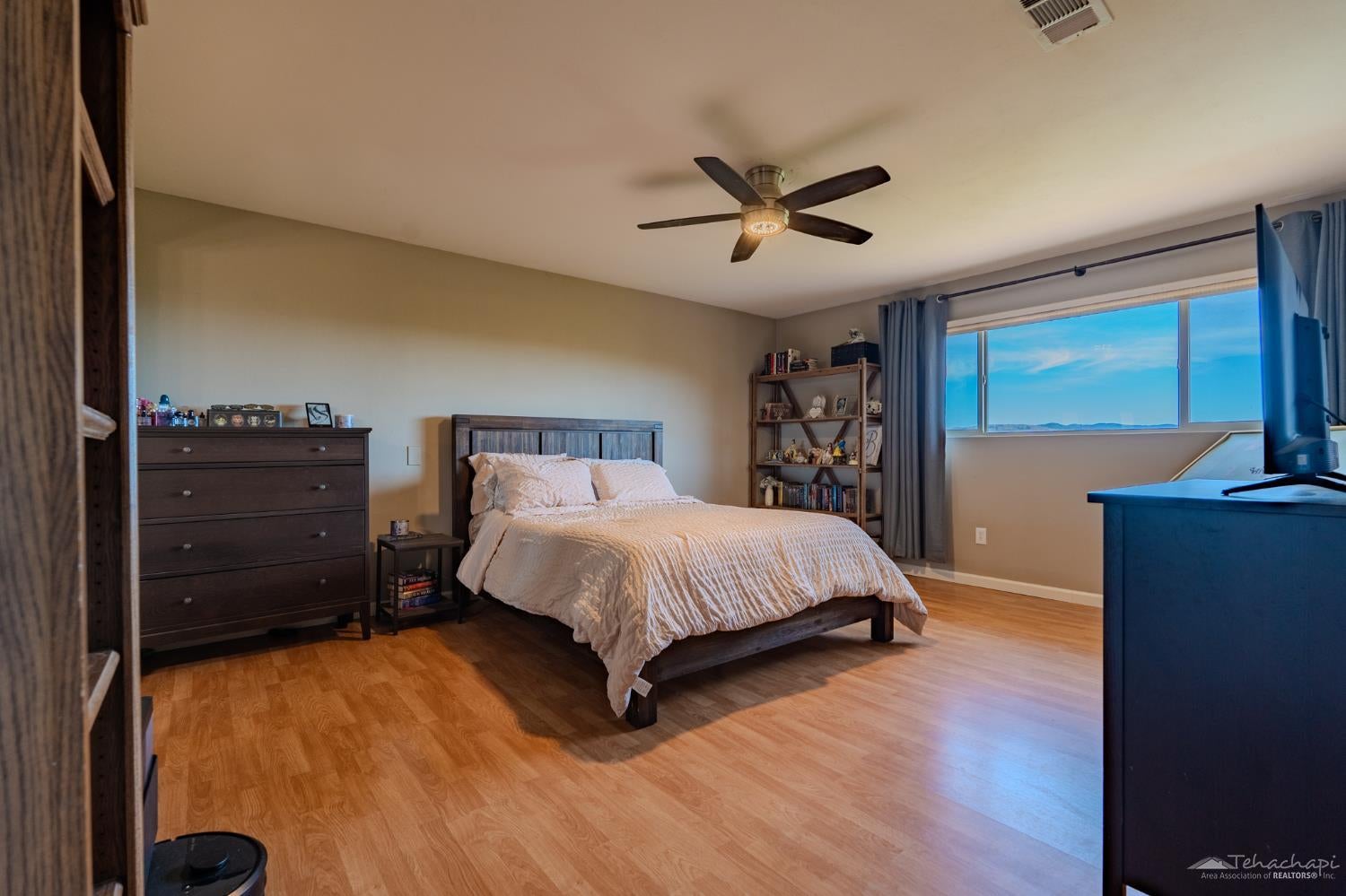 20381 Old Town Road Tehachapi, CA 93561 - Photo 12 of 55 Gallery Image 12