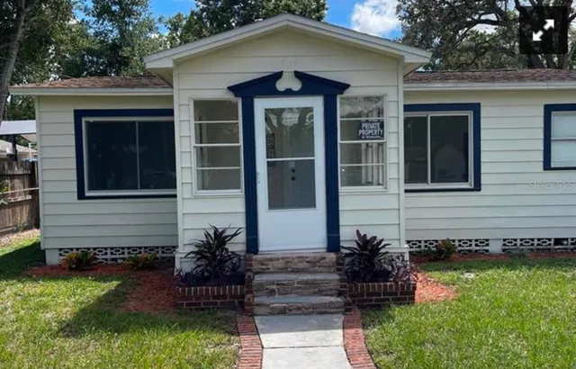 $2,800 | 807 Orchid Avenue, Tampa, FL 33612