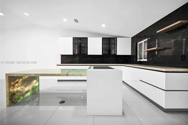 $895,000 | 13284 Southwest 39th Street, Miami, FL 33175