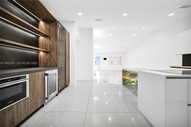 $895,000 | 13284 Southwest 39th Street, Miami, FL 33175