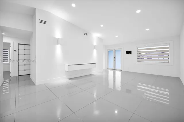 $895,000 | 13284 Southwest 39th Street, Miami, FL 33175