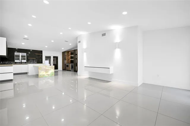 $895,000 | 13284 Southwest 39th Street, Miami, FL 33175