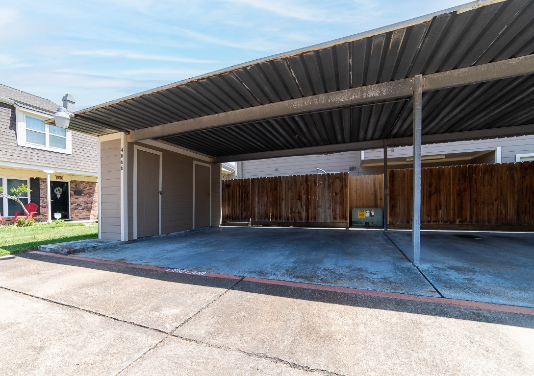 4866 Milwee Street, Unit 22 Houston, TX 77092 - Photo 17 of 23 a view of a porch