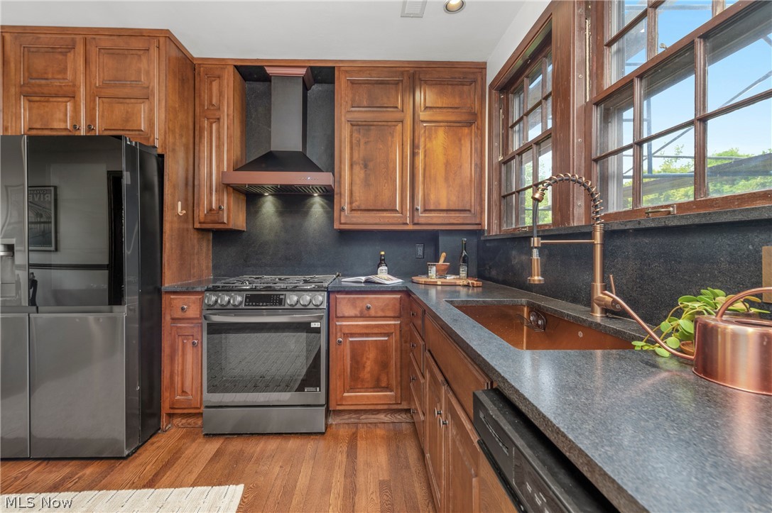 3002 Manchester Road Shaker Heights, OH 44122 - Photo 9 of 50 Gallery Image 9