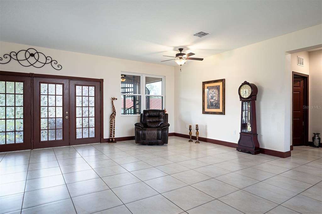 3211 Lakeshore Boulevard St. Cloud, FL 34769 - Photo 4 of 51 Gallery Image 4