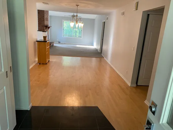 $2,395 | 19120 Emerald Drive, Unit 19120, Brookfield, WI 53045