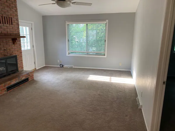 $2,395 | 19120 Emerald Drive, Unit 19120, Brookfield, WI 53045