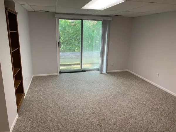$2,395 | 19120 Emerald Drive, Unit 19120, Brookfield, WI 53045