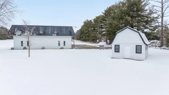 $485,000 | 6890 County Rd D, Almond, WI 54909