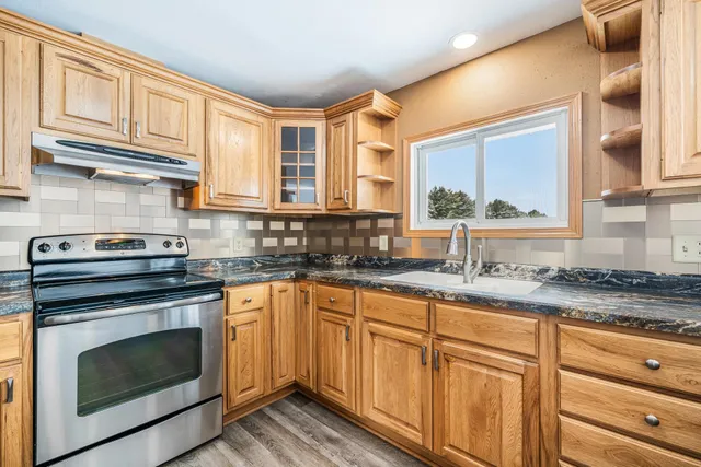 $485,000 | 6890 County Rd D, Almond, WI 54909