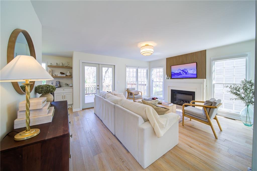 745 Welford Road Northwest Suwanee, GA 30024 - Photo 7 of 24