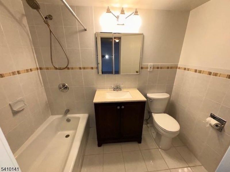 873 Main Street, Unit A Hackensack, NJ 07601 - Photo 7 of 17