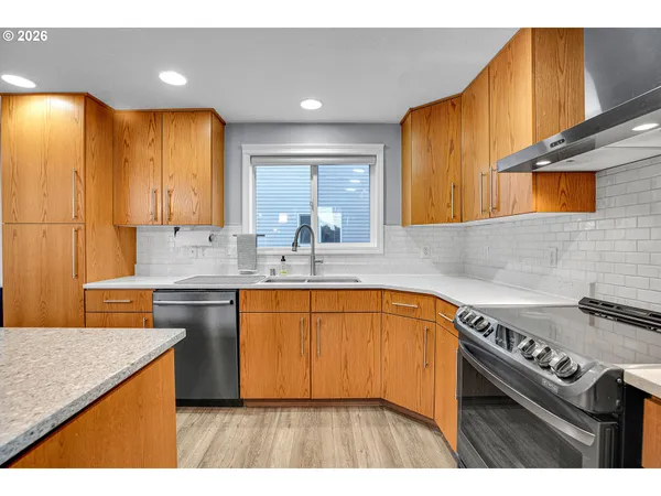 $485,000 | 2217 Northeast 179th Street, Unit F11, Ridgefield, WA 98642