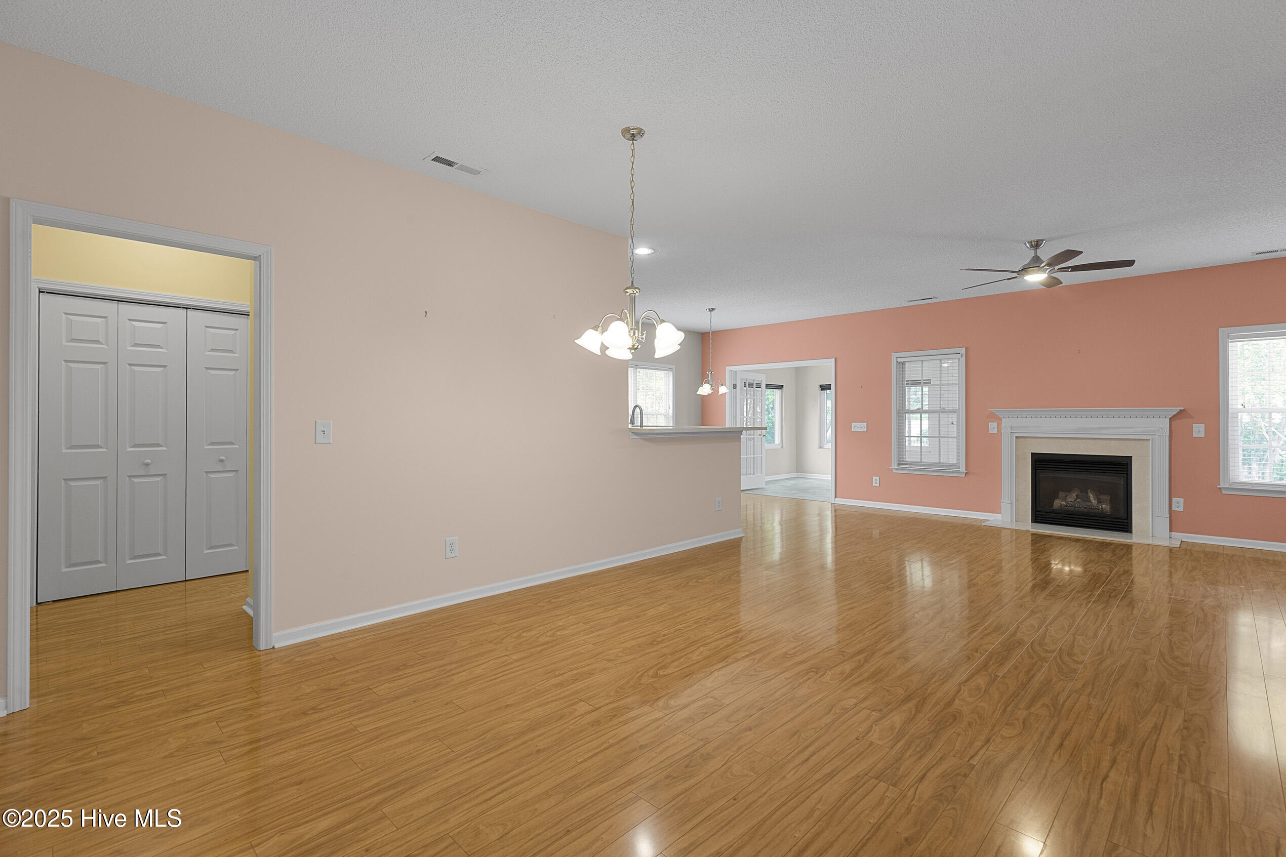 6806 Teviot Road Wilmington, NC 28412 - Photo 9 of 42 Teviot6806-3DRShaneL33A0351-CR2