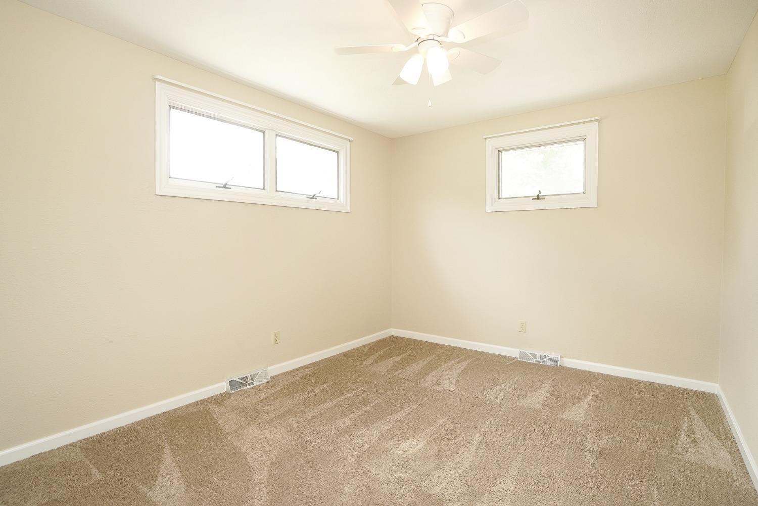 2566 Cross Country Road Beavercreek, OH 45431 - Photo 21 of 50